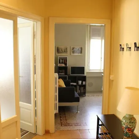 Casa Novecento * Комо